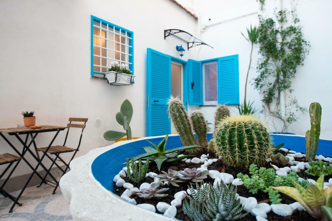 Light Blue - Apartment In The Middle Of Everything Torre Annunziata Ngoại thất bức ảnh