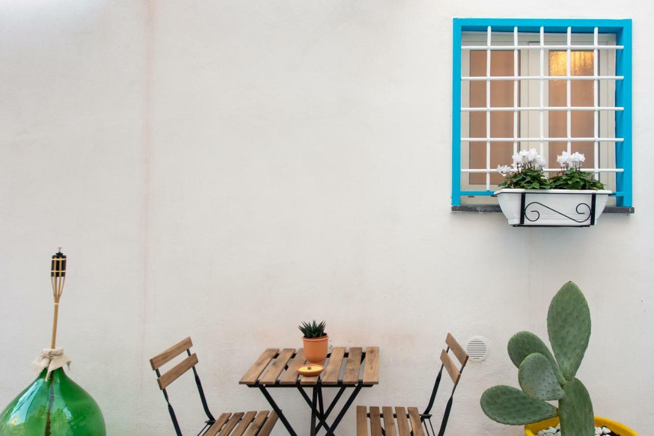 Light Blue - Apartment In The Middle Of Everything Torre Annunziata Ngoại thất bức ảnh